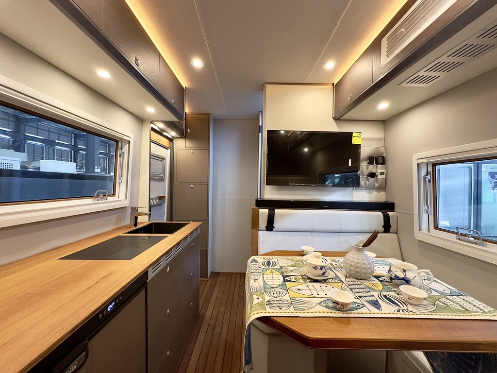 1765263213331857.jpg 03.jpg