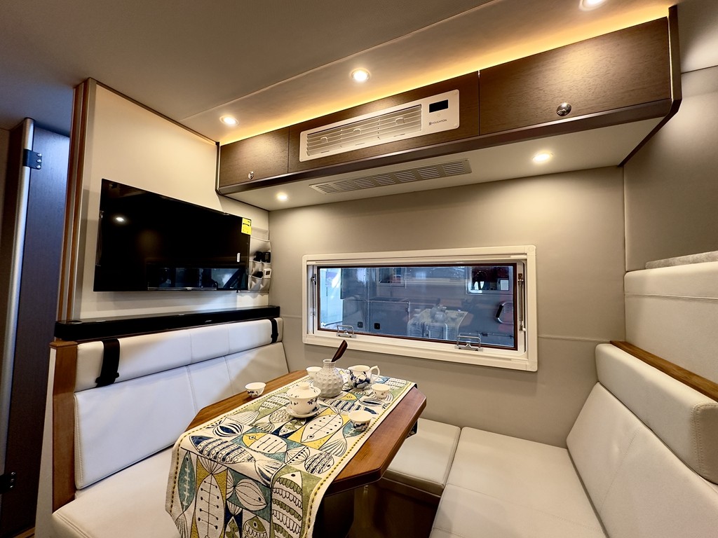 1765263226183410.jpg 04.jpg