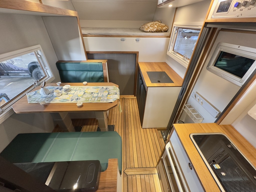 1765267266173874.jpg 05.jpg