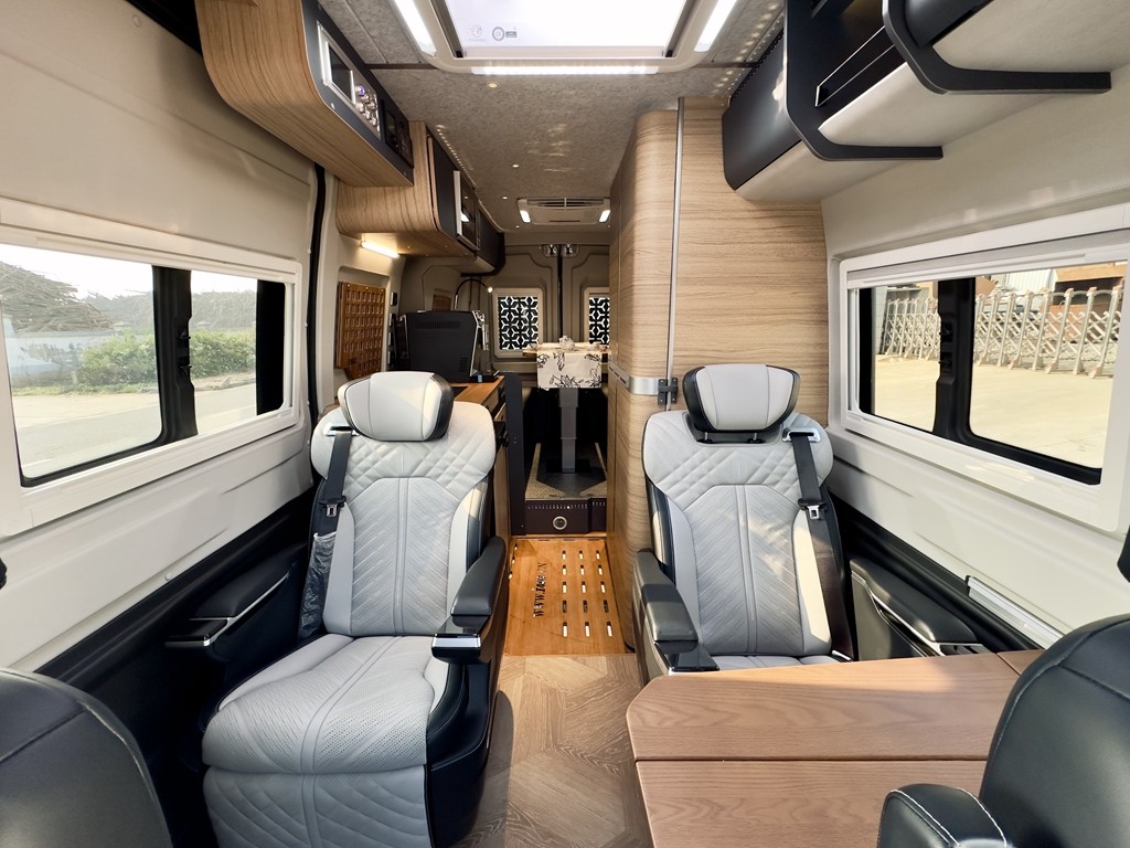 1773904656676767.jpg 02.jpg